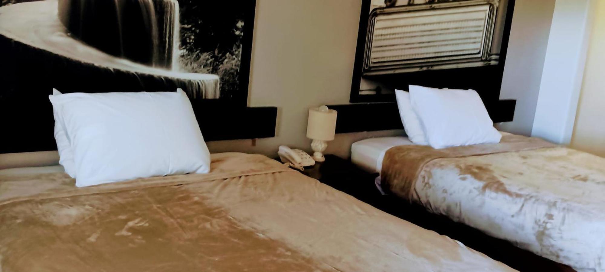 פיניקס Valley Inn מראה חיצוני תמונה